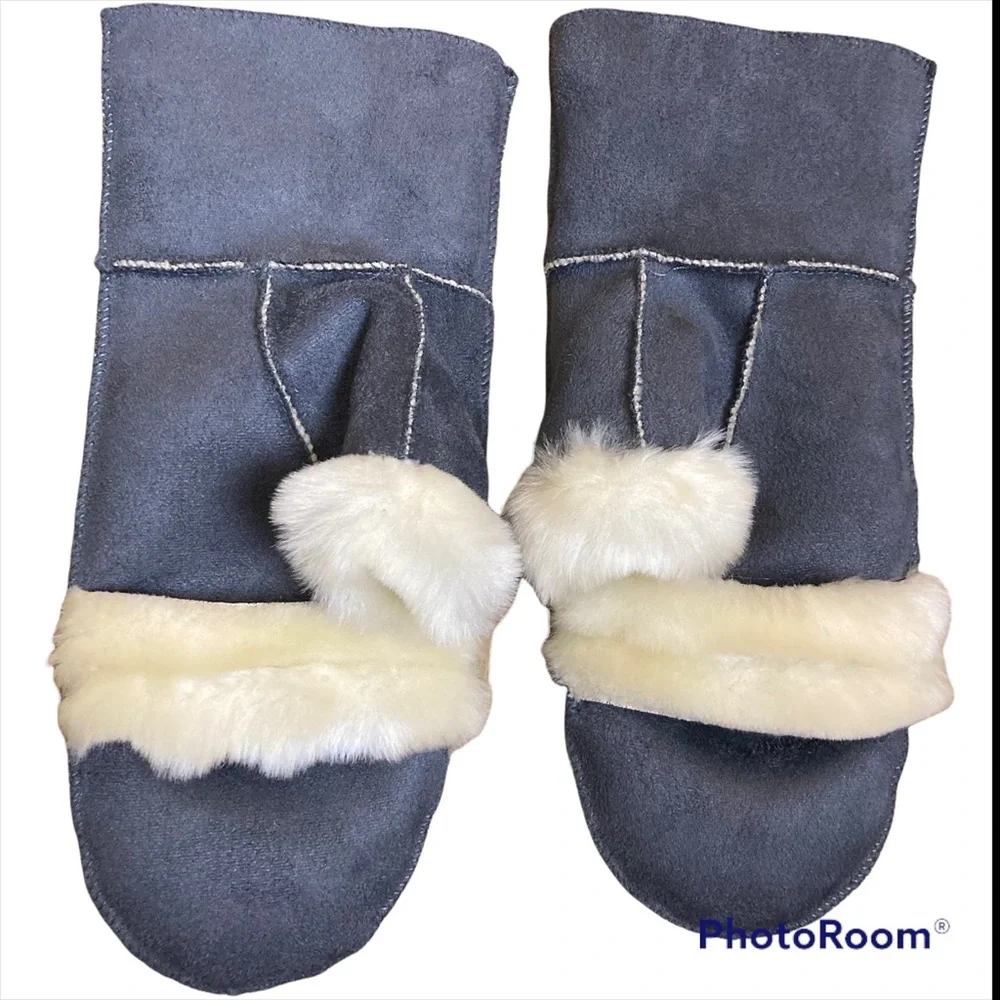 Surell Faux Shearling Flip-Top Mittens Gray Size M New without tag